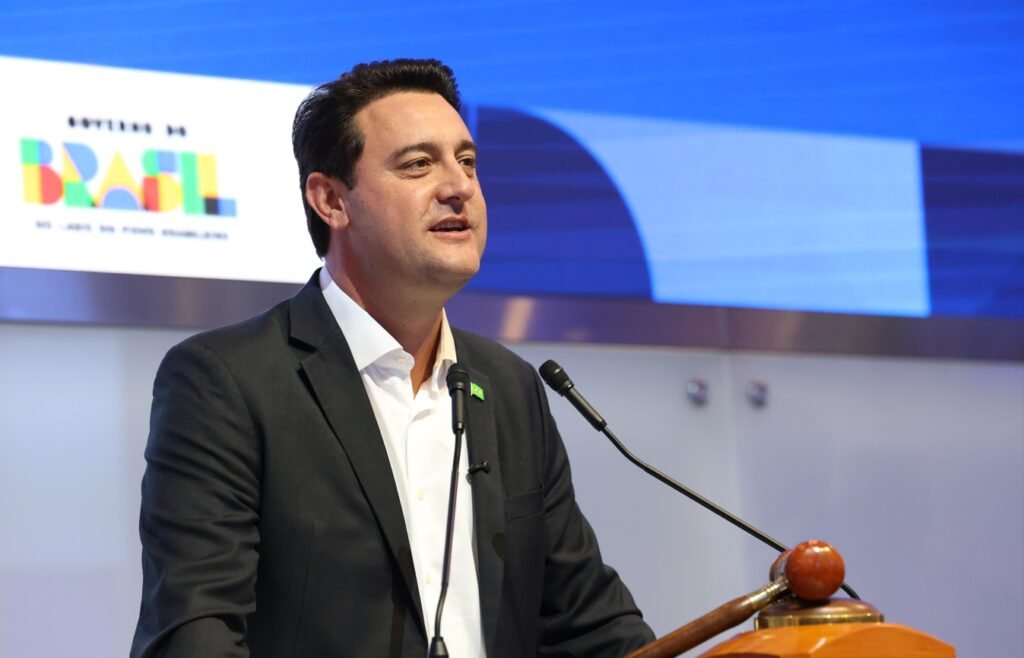 Ratinho Jr. diz que PSDB tem três presidenciáveis e defende escolha de nome único