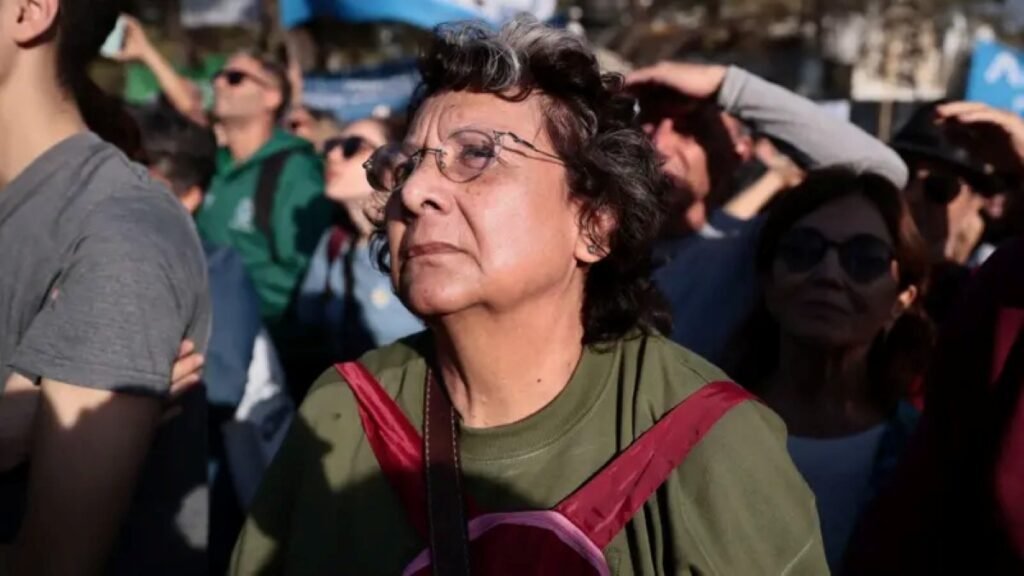 Por que ter trabalho na Argentina não é seguro contra pobreza