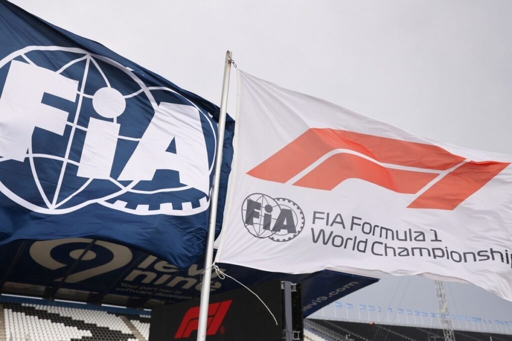 Descubra como a FIA controla cada carro da F1