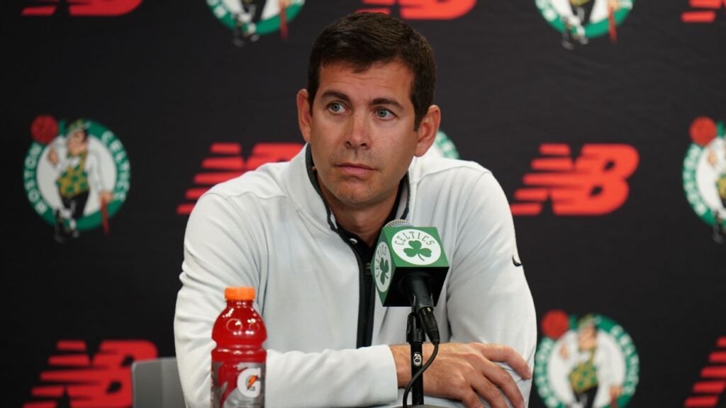 Brad Stevens: Feliz com o jogo do Celtics, satisfeito com o papel