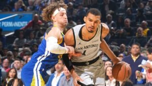 Spurs descartam os lesionados Victor Wembanyama e Stephon Castle