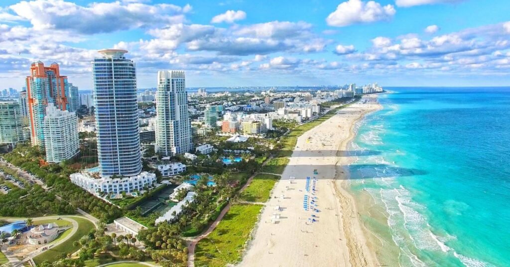 Miami 🦩 Voos a partir de R$ 1.919 ida e volta saindo de Manaus ou R$ 2.666 de Belo Horizonte e mais cidades!