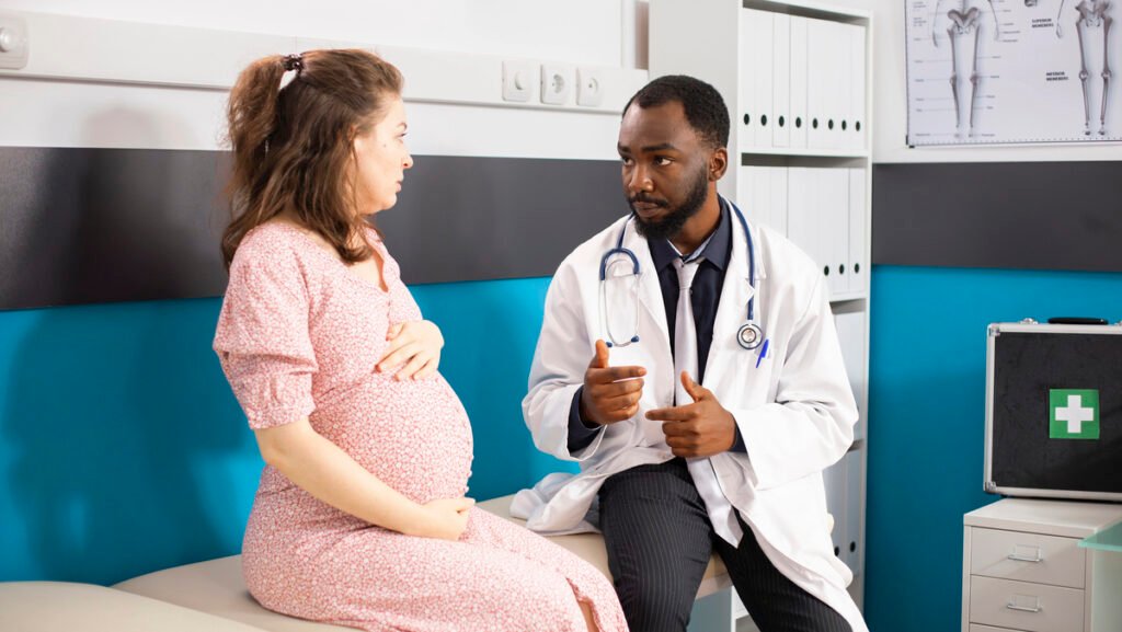 HIV na gestação: como o tratamento permite uma gravidez segura e evita a transmissão ao bebê