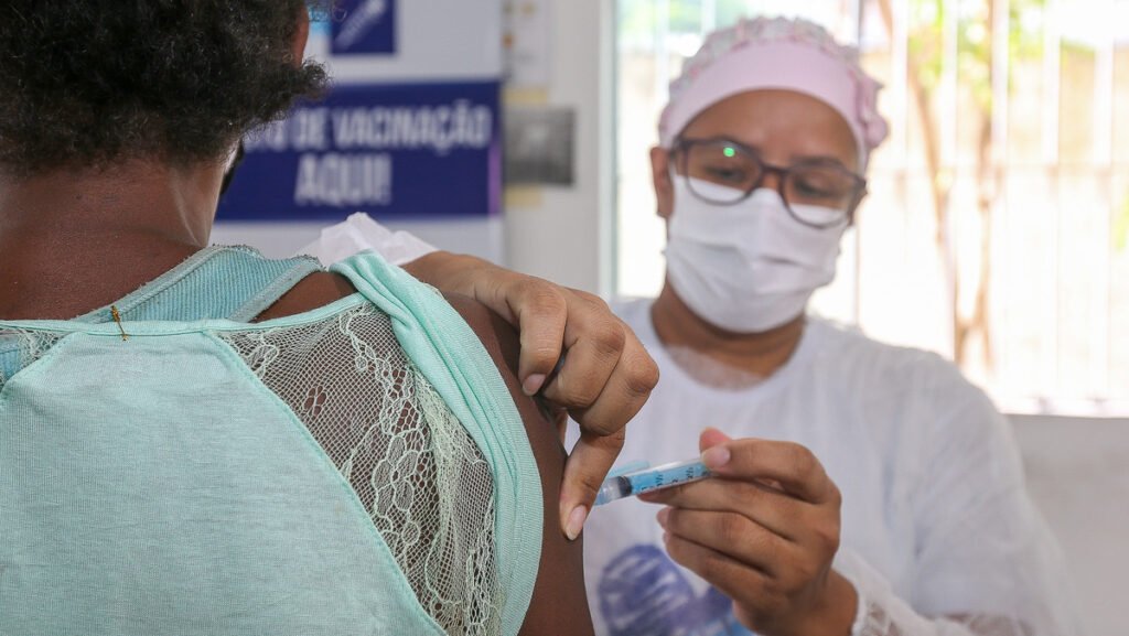 Gripe pode levar à UTI e aumentar risco de morte em idosos