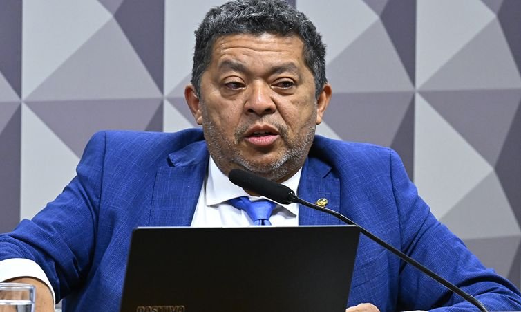 Mudanças aprovadas para o seguro-defeso previnem fraudes, diz relator