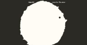 Room for the Moon é um pop experimental emocionantemente estranho