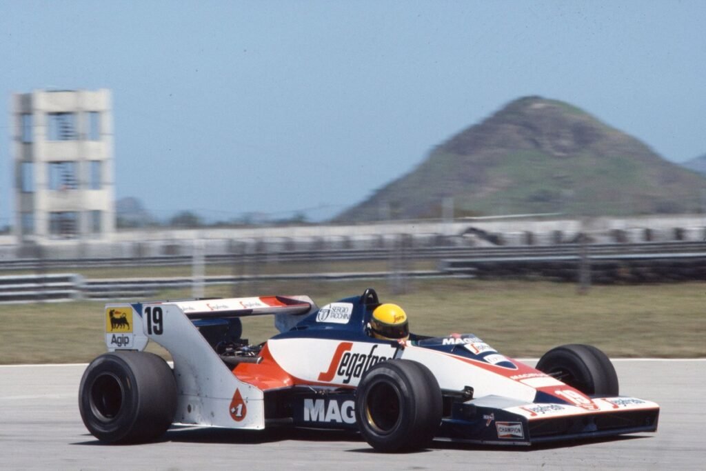 Toleman de Senna e carro de Fittipaldi vão a leilão
