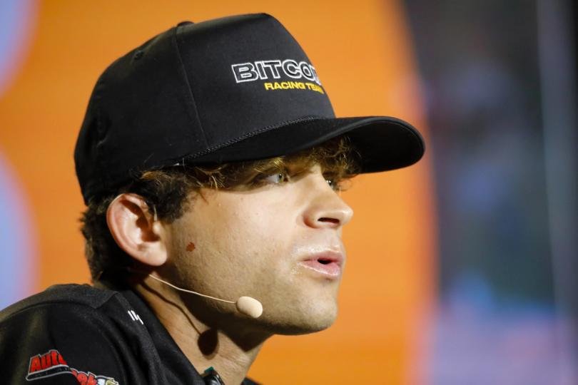 XXI aumenta 8% nos planos de fusão com Strike e mineradora de bitcoin Elektron Energy