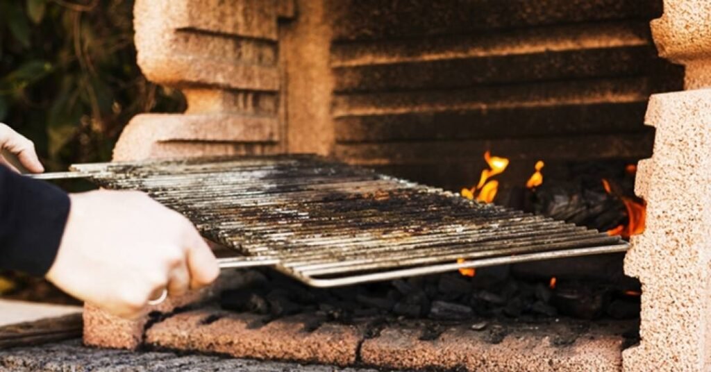 Guia completo: especialista ensina como limpar a churrasqueira