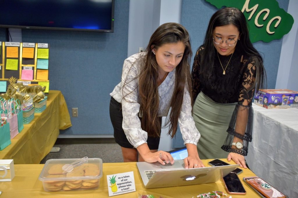 Não se deixe fisgar: UH Maui College apresenta histórias de phishing da vida real: Maui Now