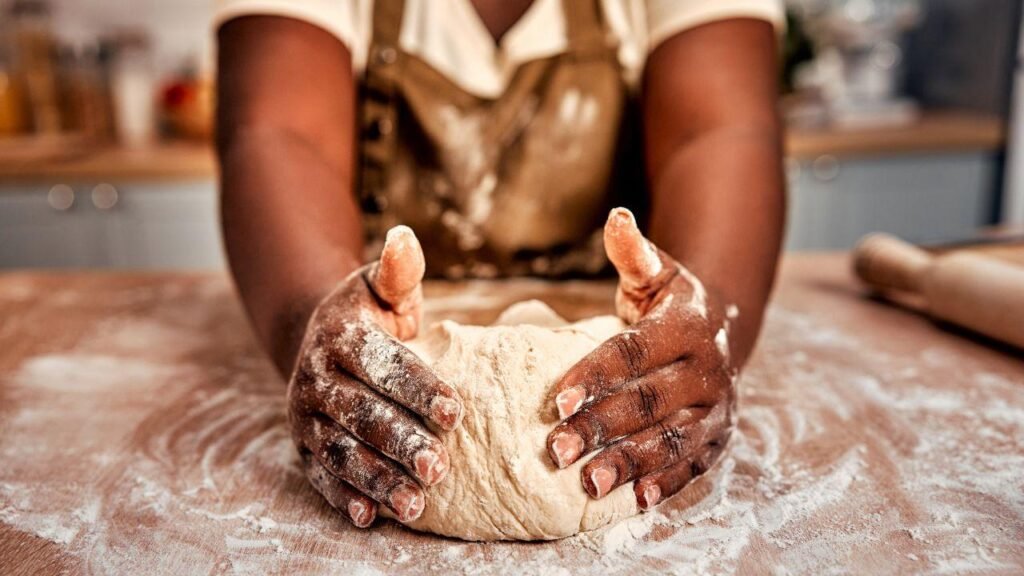 Por que sua massa de pizza não fica igual à da pizzaria?