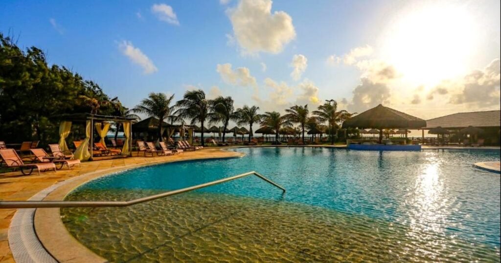 20 resorts com refeições inclusas e diárias a partir de R$ 243 por pessoa