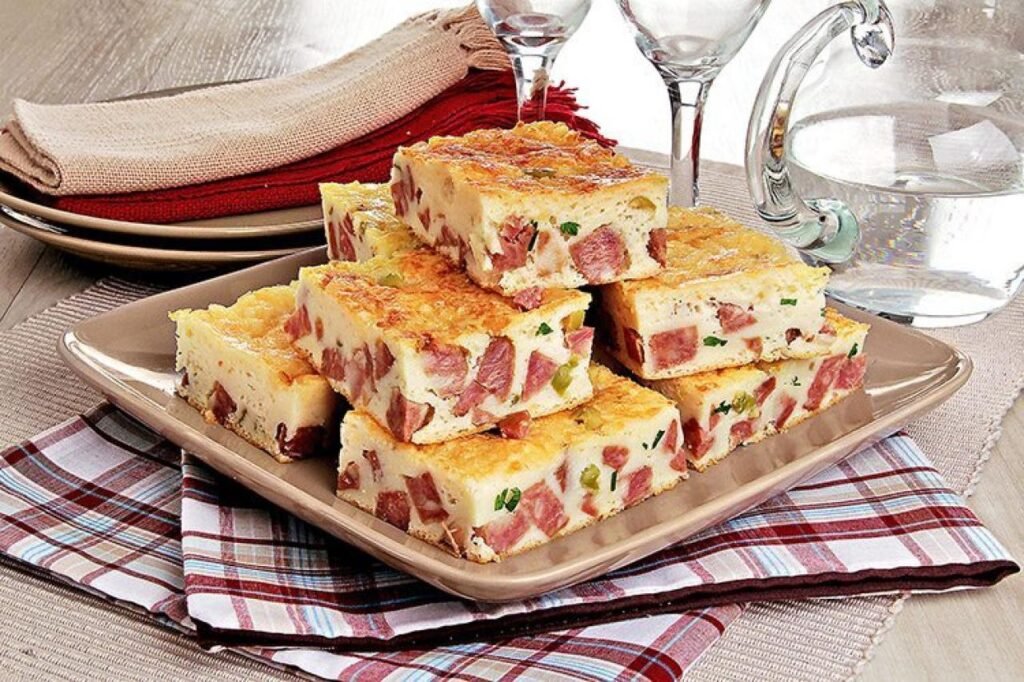 Torta de calabresa de liquidificador que fica pronta em menos de uma hora