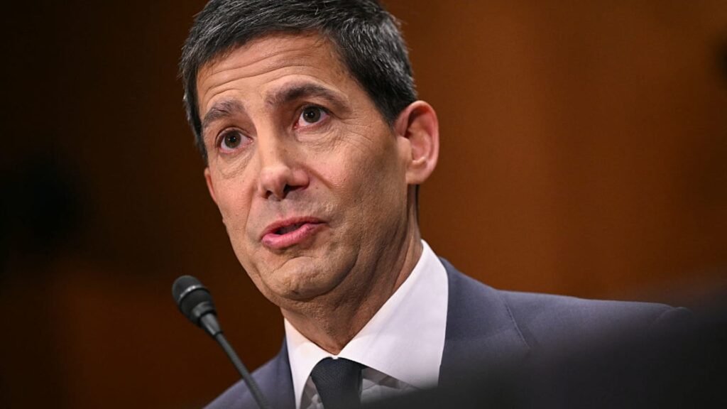 Kevin Warsh ganha confirmação do Senado como próximo presidente do Federal Reserve