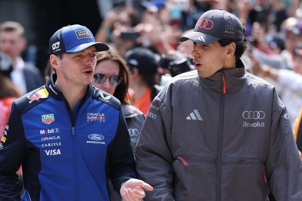 Bortoleto sobre "mentor" Verstappen: "Não me vê como ameaça"