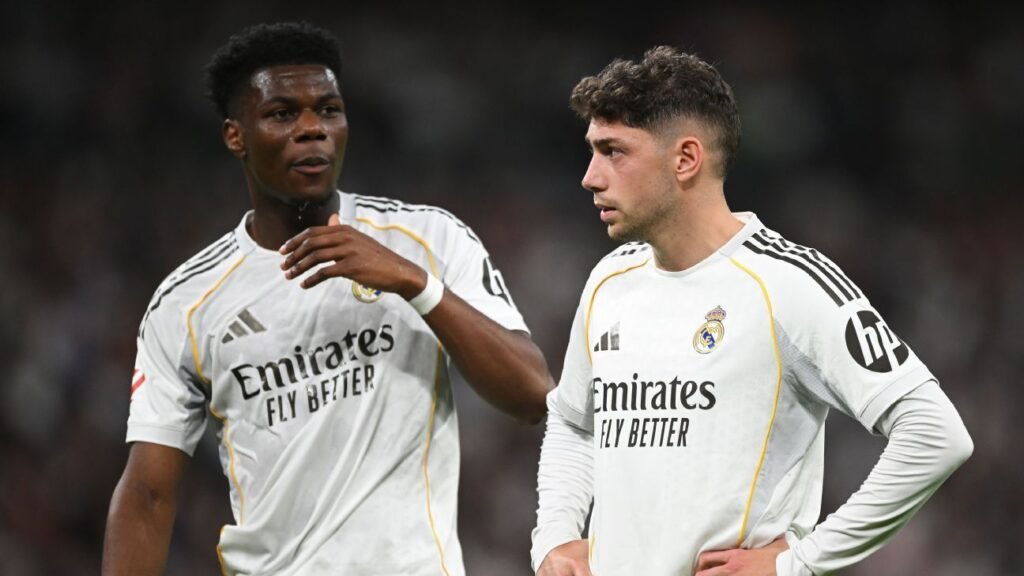 Federico Valverde, do Real Madrid, levado ao hospital após segunda luta com Aurélien Tchouaméni, dizem fontes