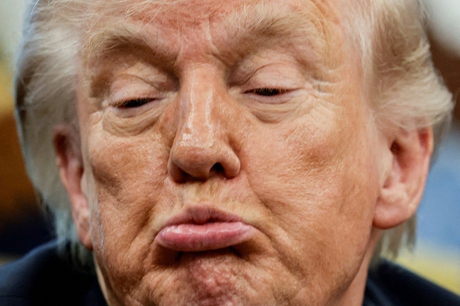 Trump ataca democratas e volta a questionar resultado da eleição presidencial de 2020