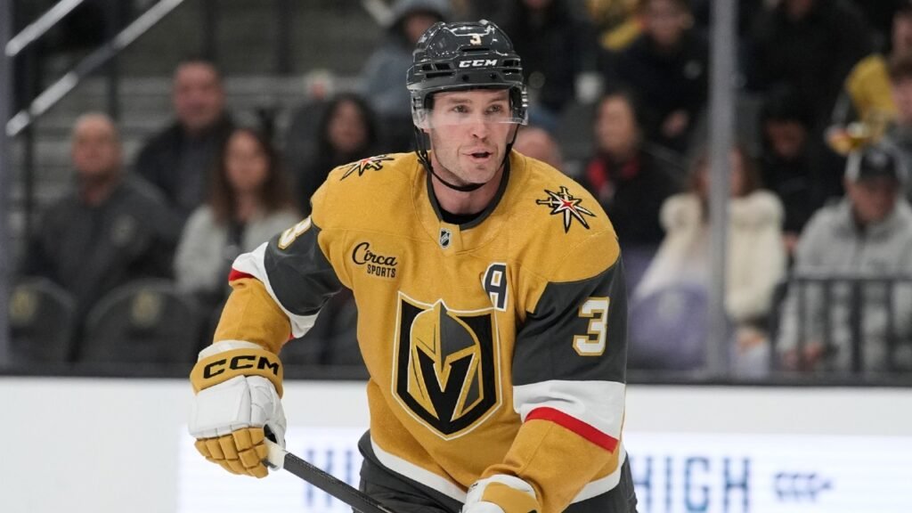 McNabb dos Golden Knights é ejetado após bater e ferir Poehling dos Ducks