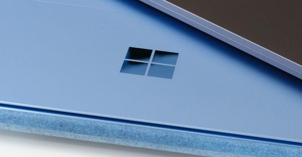 Microsoft provoca novo hardware Surface e ‘uma nova era de PC’