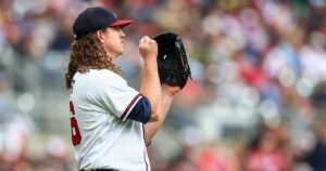 Atlanta Braves traz Grant Holmes de volta à rotação para a série Chicago