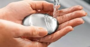 Adeus cheiro de alho e cebola nas mãos! O truque com inox que elimina odores