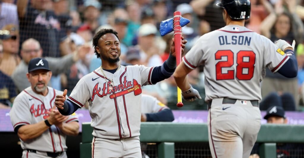 Michael Harris faz limpeza e jogará CF contra Dodgers
