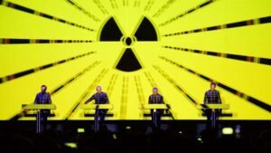 Como a faixa radical do Kraftwerk, Radioactivity, de 1976, se tornou um hino antinuclear