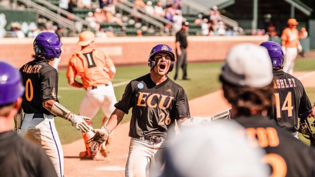 Pirates Rocky fica em segundo lugar no Tennessee na abertura regional de 14 entradas