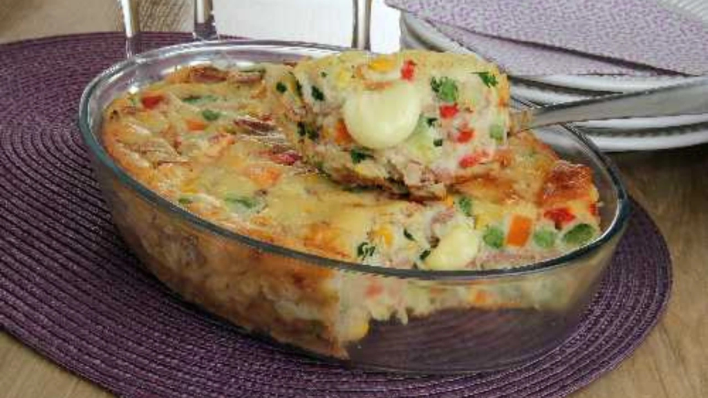 Torta de atum cremosa deixa qualquer almoço mais saboroso