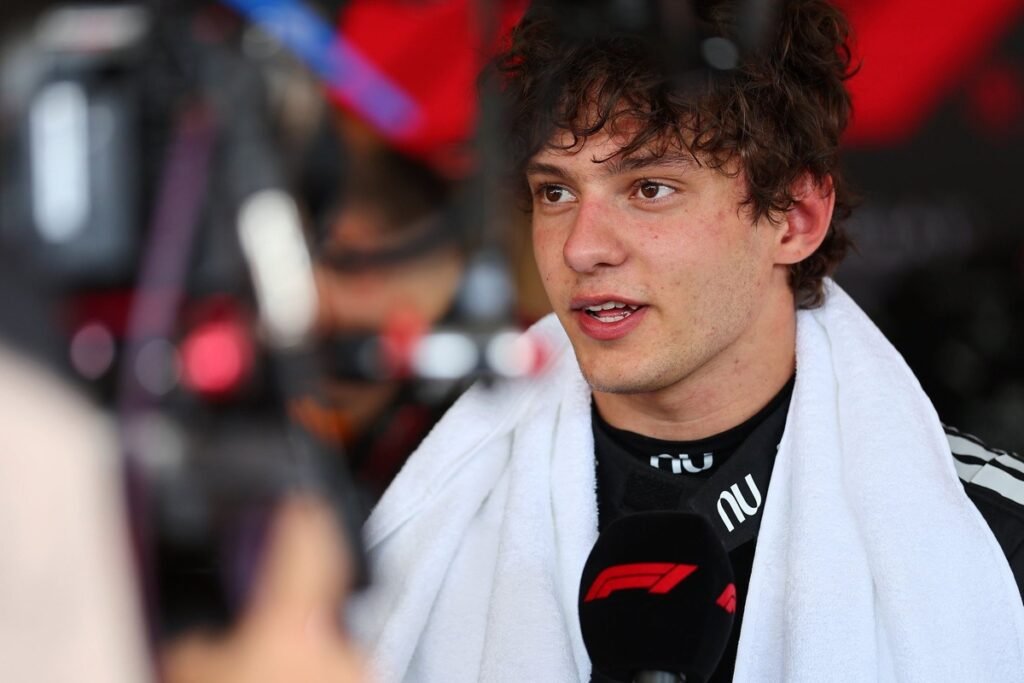 Antonelli e Colapinto são punidos pelos comissários pós-GP