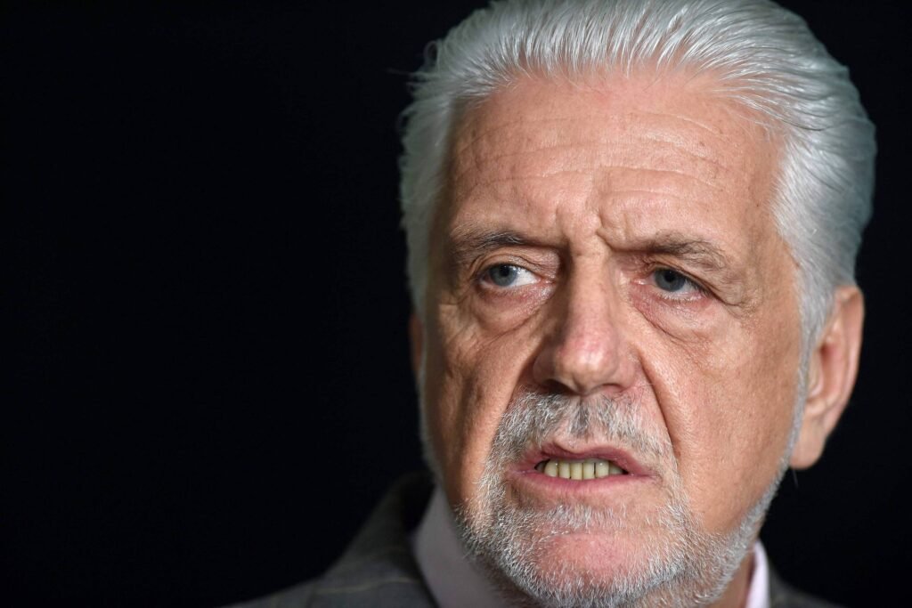 PF cumpre mandados contra Jaques Wagner, senador do PT - 18/06/2026 - Economia