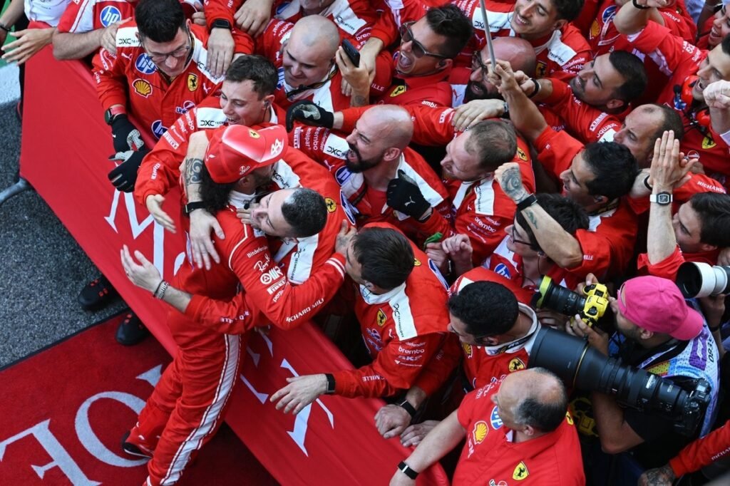 Quem é Carlo Santi, engenheiro de Hamilton na Ferrari?