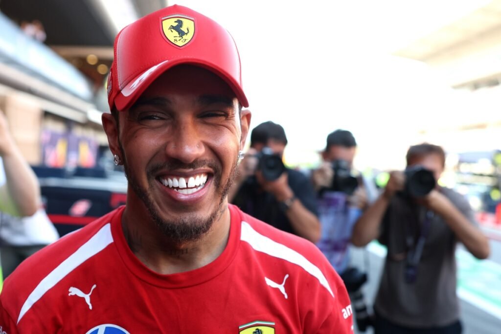 Ferrari descarta debate sobre chances de título de Hamilton