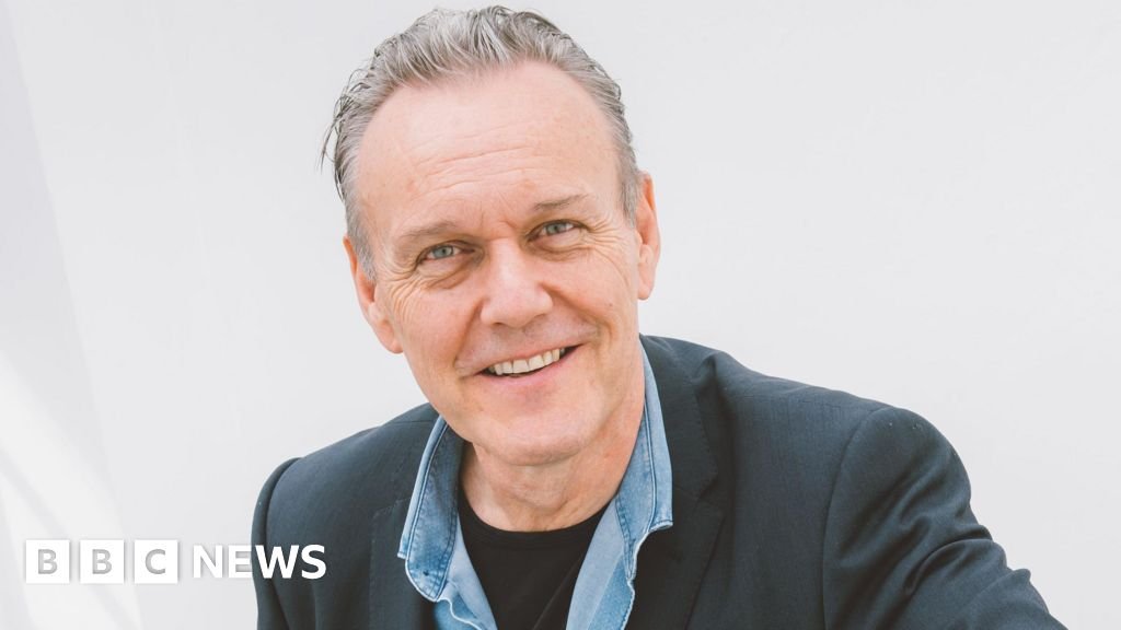Anthony Head, estrela de Buffy e Ted Lasso, morre aos 72 anos