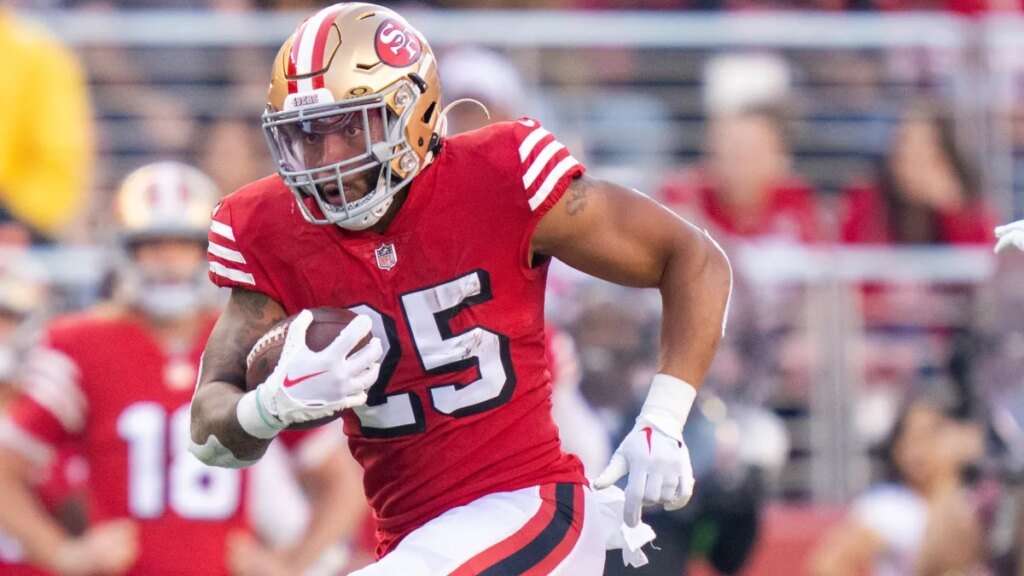 Eagles contratam o veterano running back Elijah Mitchell – NBC Sports Philadelphia