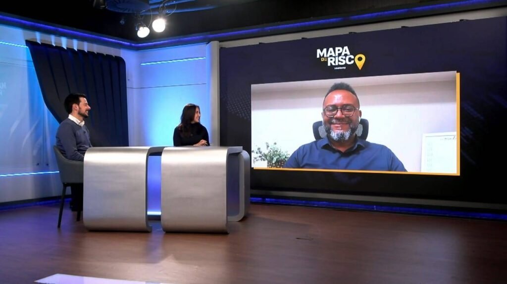 O maior desafio de Flávio pode estar dentro da própria família, diz analista