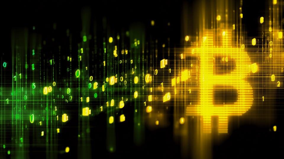Bitcoin cai brevemente abaixo de US$ 62.000, à medida que US$ 1,5 bilhão em criptomoedas são eliminados