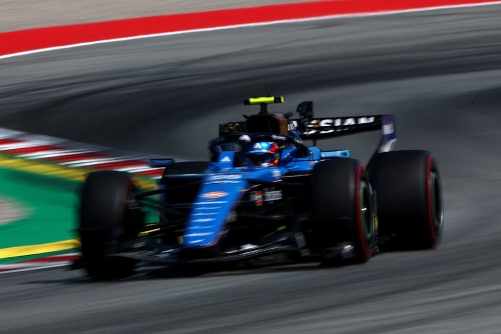 Sainz estaria visando vaga na Audi caso Williams não melhore
