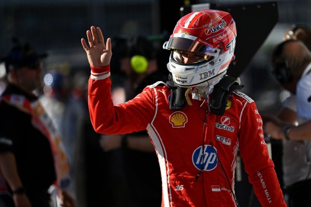 Ferrari e Leclerc anunciam novo contrato além de 2028