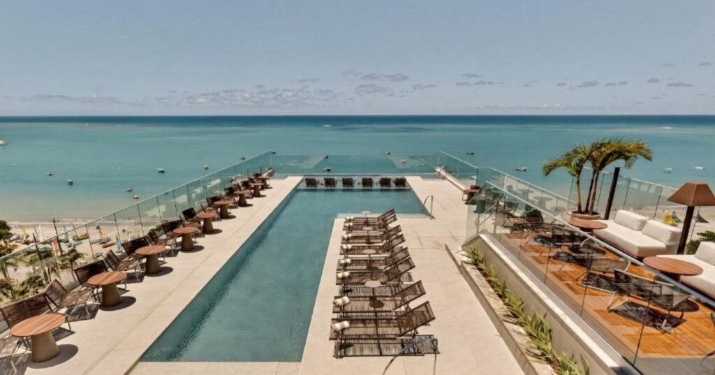 Novo hotel 5 estrelas abre em Maceió com diárias a partir de R$ 297 por pessoa