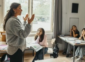 O perdão do empréstimo de serviço público pode ser mais caro para acessar após as mudanças