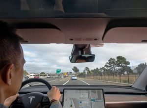 A Holanda é o primeiro país europeu a aprovar o Full Self-Driving supervisionado da Tesla