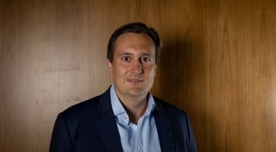 50% dos investidores do BR estão no 'tigrinho' do mercado - 28/03/2026 - Painel S.A.