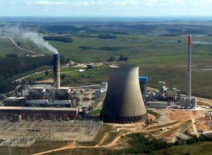 TCU avalia suspensão de maior leilão de energia do ano - 01/04/2026 - Economia