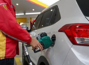 ANP limita margem de lucro em combustíveis; entenda - 15/06/2026 - Economia