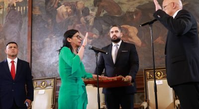 Petróleo: Delcy concorda em vender produto para EUA - 08/01/2026 - Economia