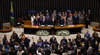 Penduricalhos: beneficiados dizem que teto é defasado - 18/02/2026 - Economia