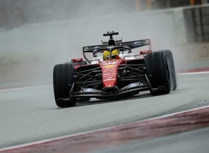 Ferrari tentará recriar 'truque' do motor Mercedes