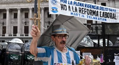 Argentina: Milei aprova reforma trabalhista no Senado - 12/02/2026 - Economia