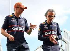 Red Bull: "Papel de Verstappen vai muito além das pistas"
